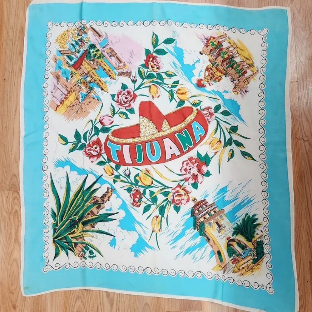 UNIQUE vintage 1950's souvenir from TIJUANA MEXICO OLD MEXICO SCARF 32x34